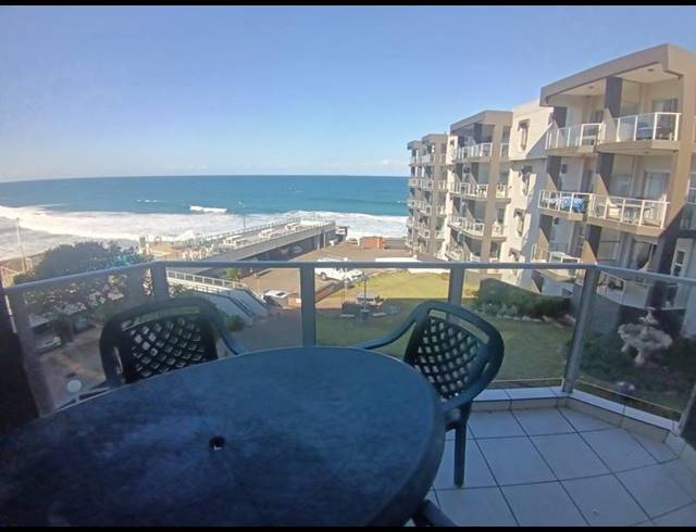 2 BEDROOM APARTMENT FOR SALE IN MARGATE BEACH